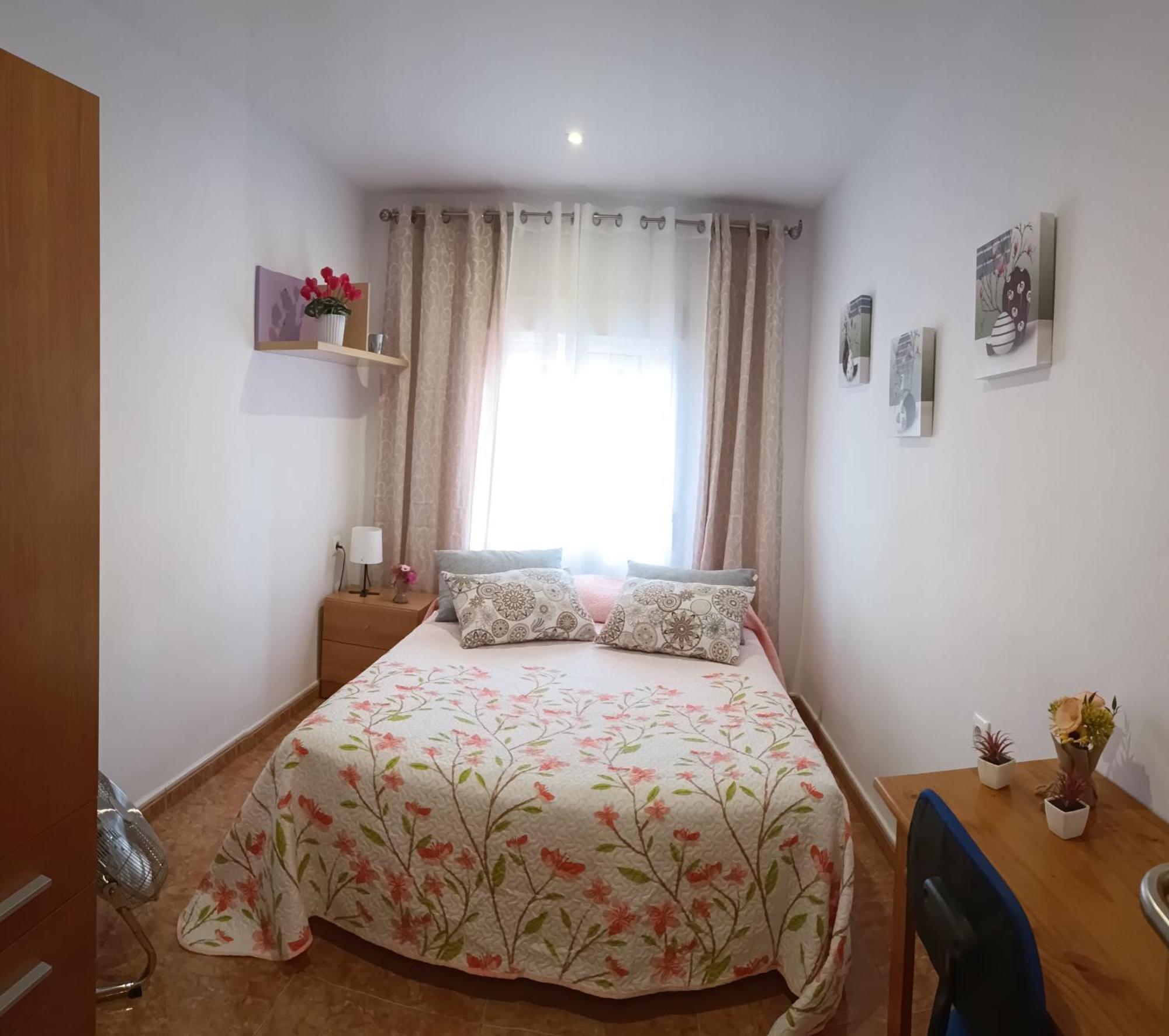 Daoiz, Vivienda Vacacional Para Familias Y Mayores De 25 Anos En El Grao De Gandia 3Ro Sin Ascensor Playa de Gandia Ngoại thất bức ảnh